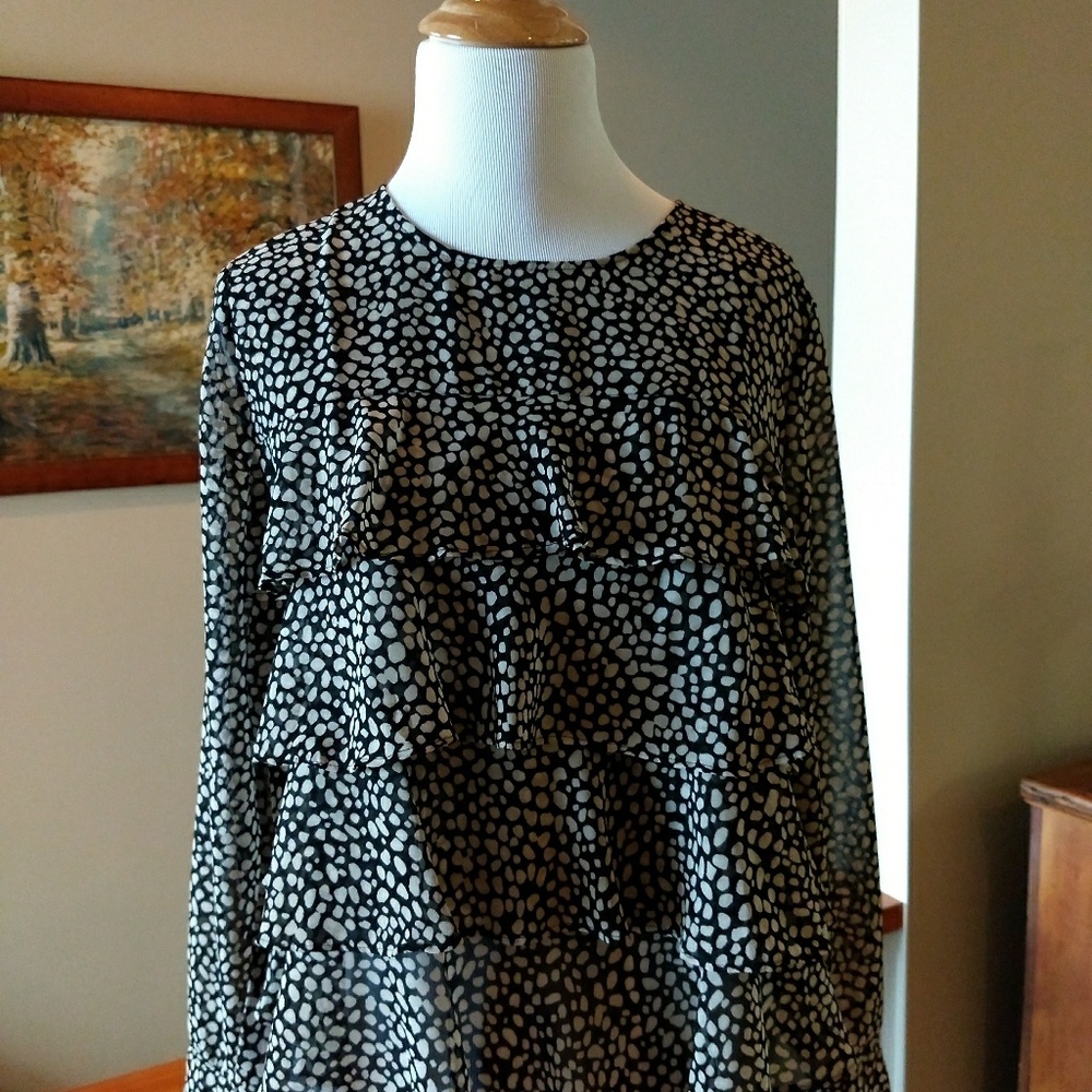 Black and Tan Blouse